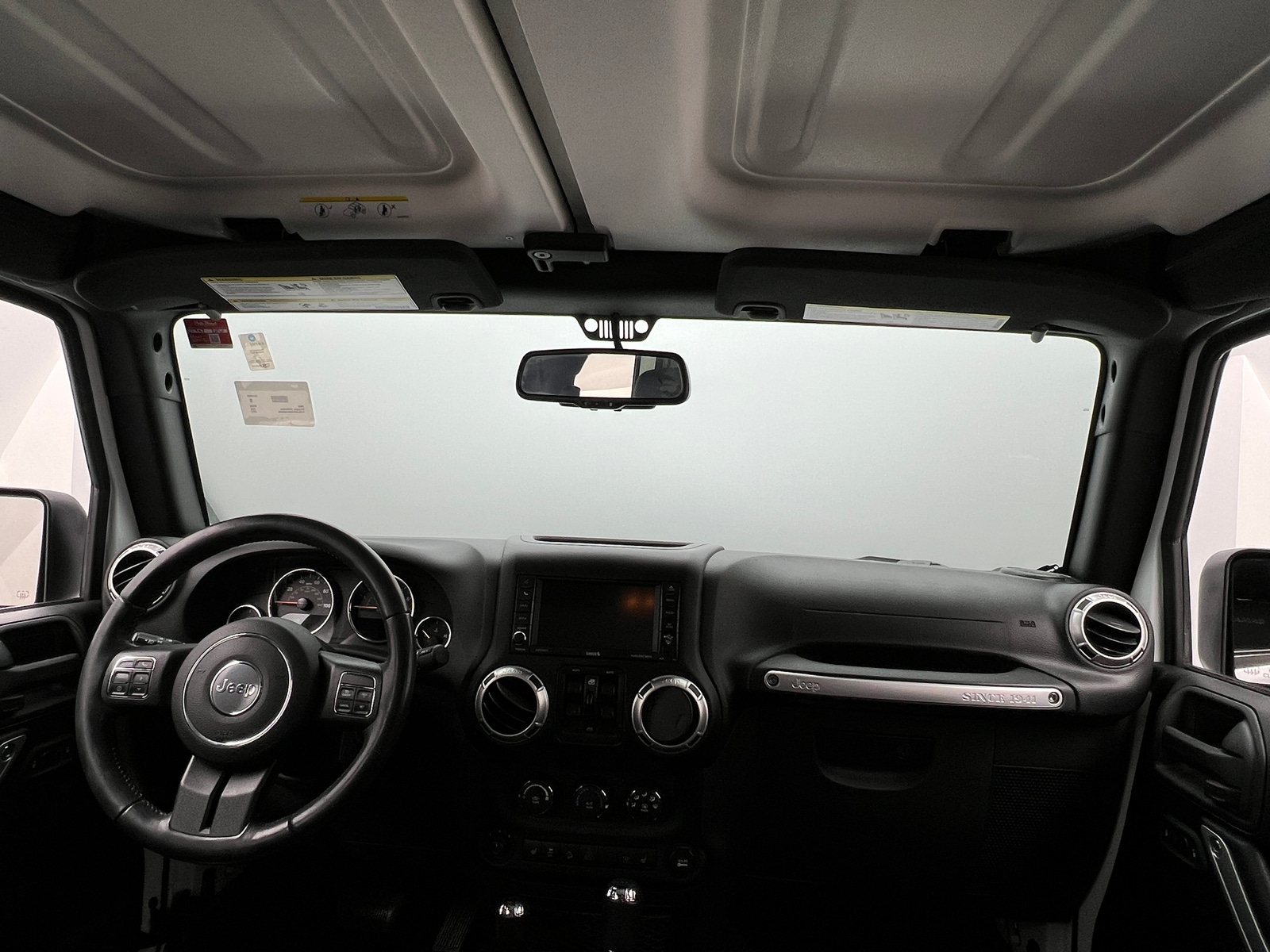Thumbnail: 2017 Jeep Wrangler - 2