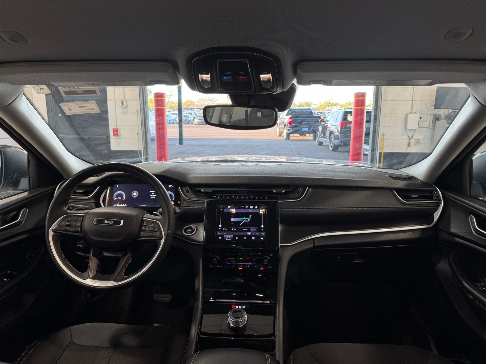 Thumbnail: 2023 Jeep Grand Cherokee L - 3