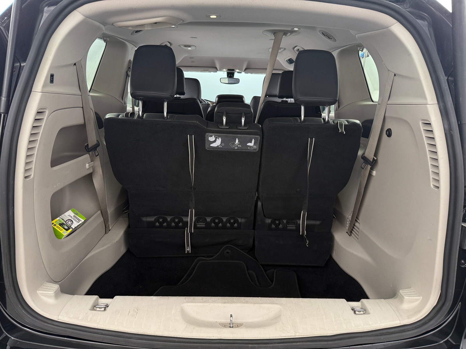Thumbnail: 2018 Chrysler Pacifica - 6