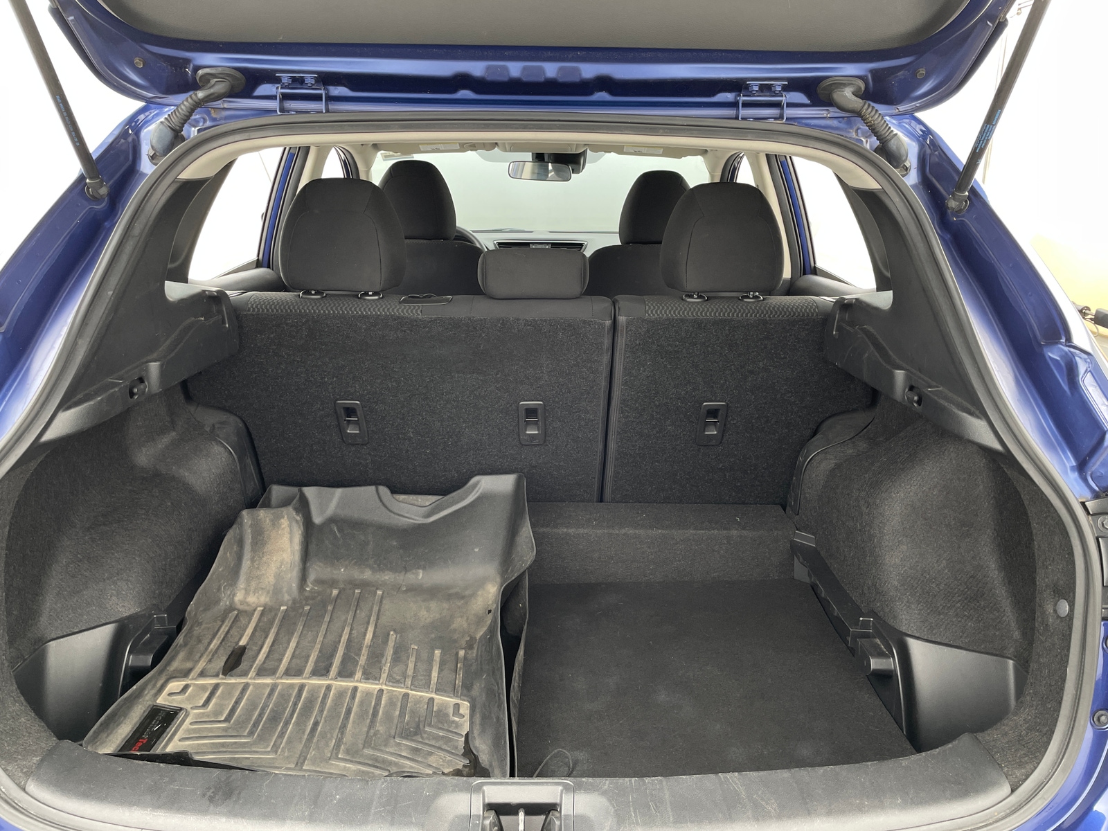 Thumbnail: 2020 Nissan Rogue Sport - 7