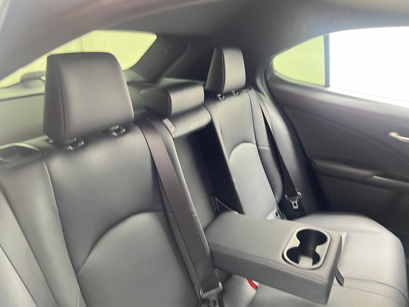 Thumbnail: 2019 Lexus UX - 5