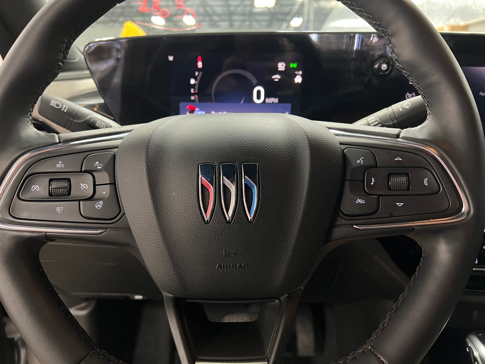 Thumbnail: 2024 Buick Envista - 4