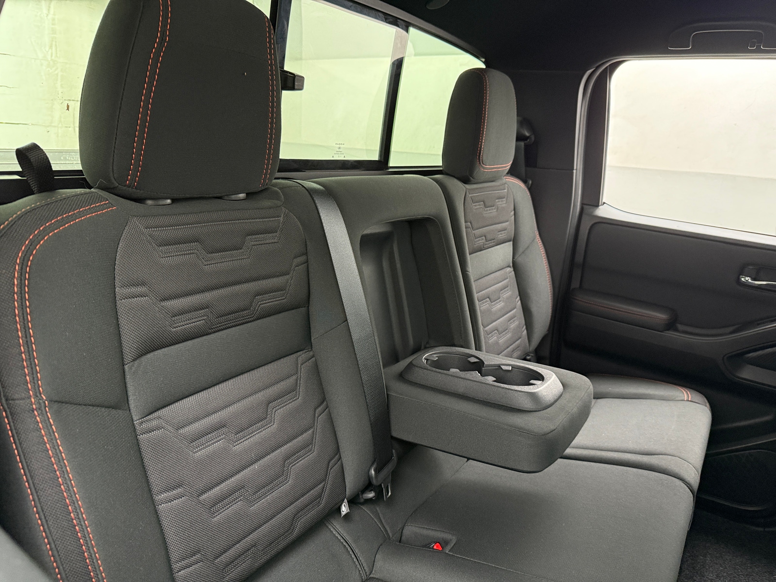 Thumbnail: 2024 Nissan Frontier - 6