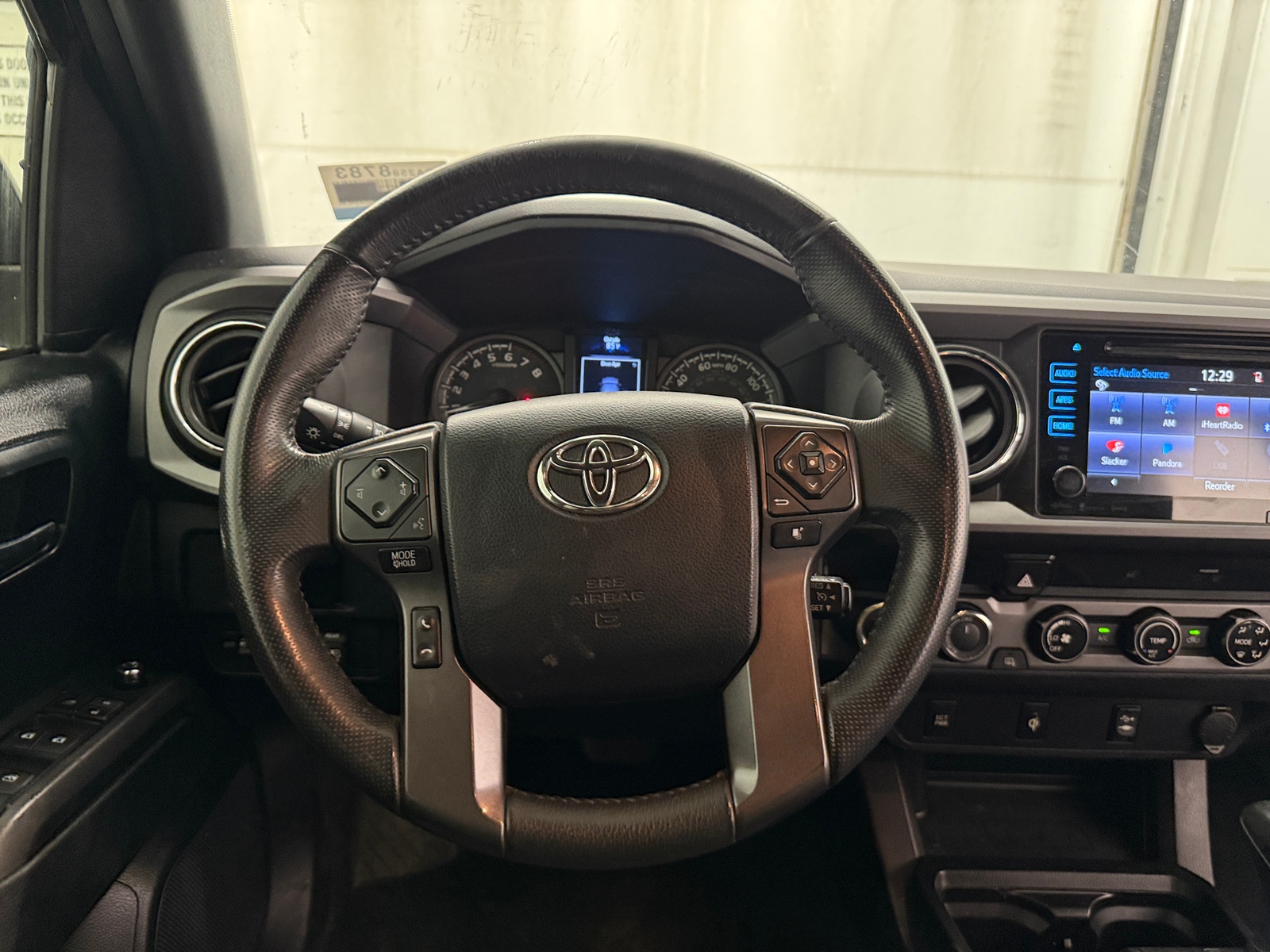 Thumbnail: 2017 Toyota Tacoma - 5
