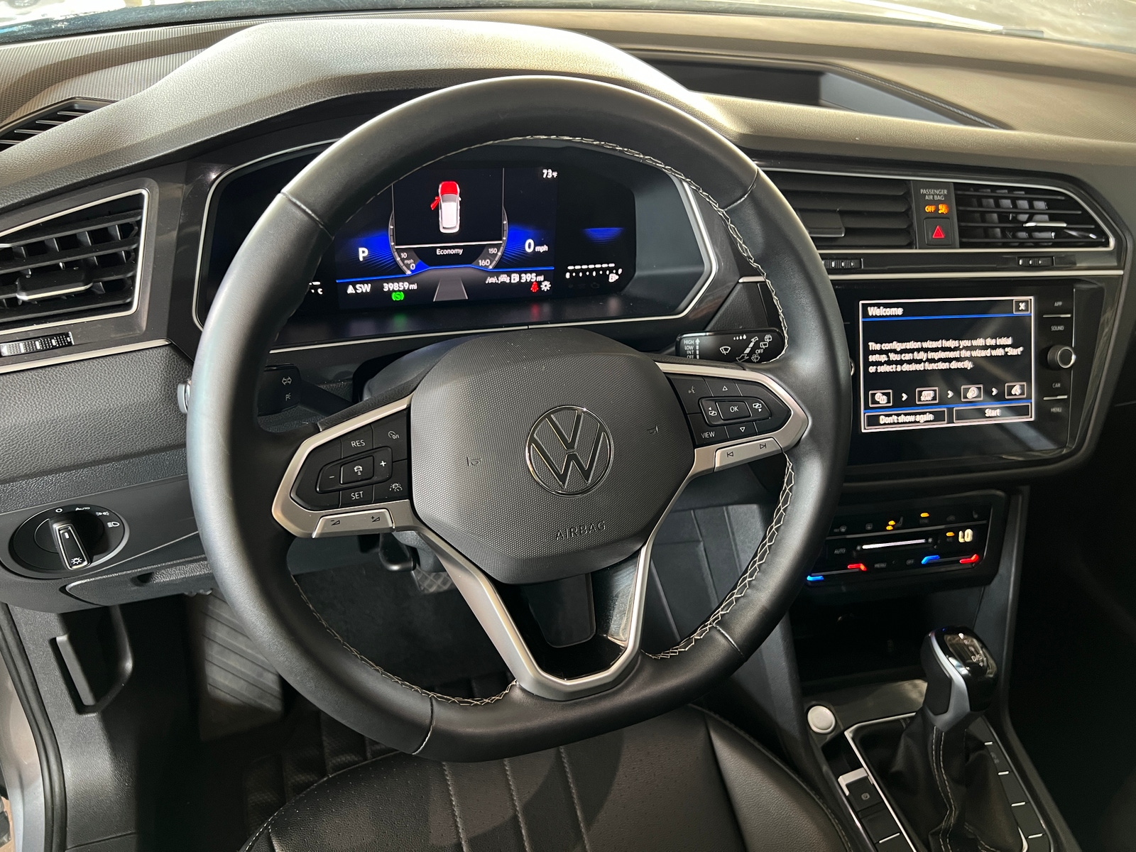 Thumbnail: 2024 Volkswagen Tiguan - 4