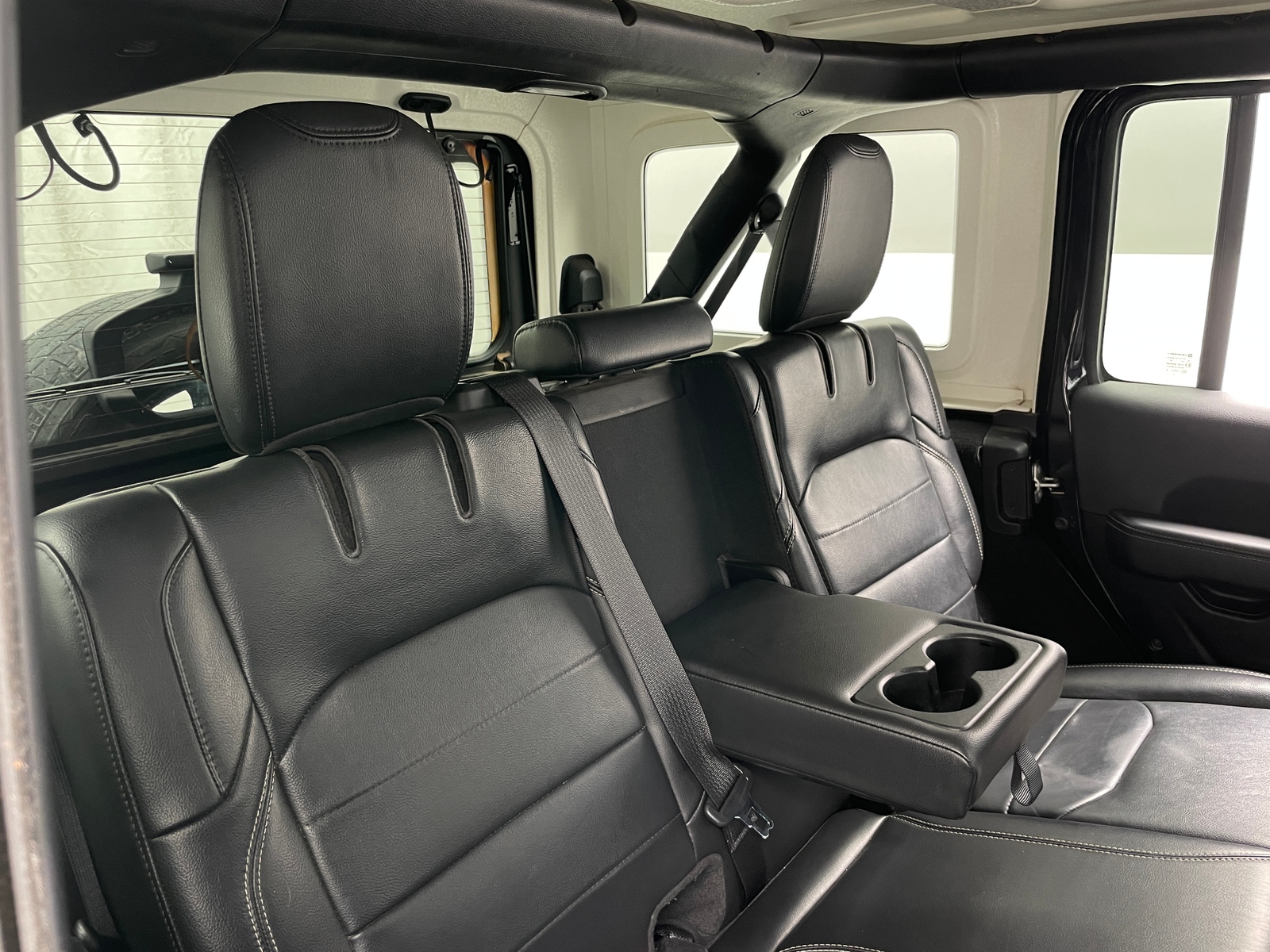 Thumbnail: 2023 Jeep Wrangler - 6