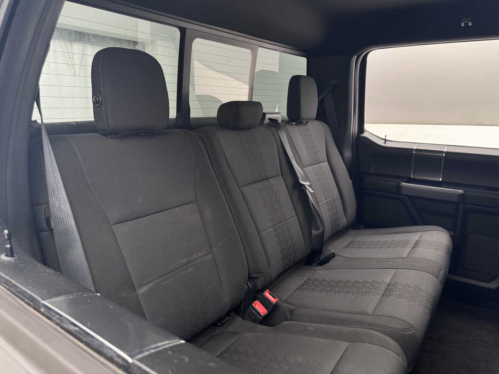 Thumbnail: 2018 Ford Econoline - 6