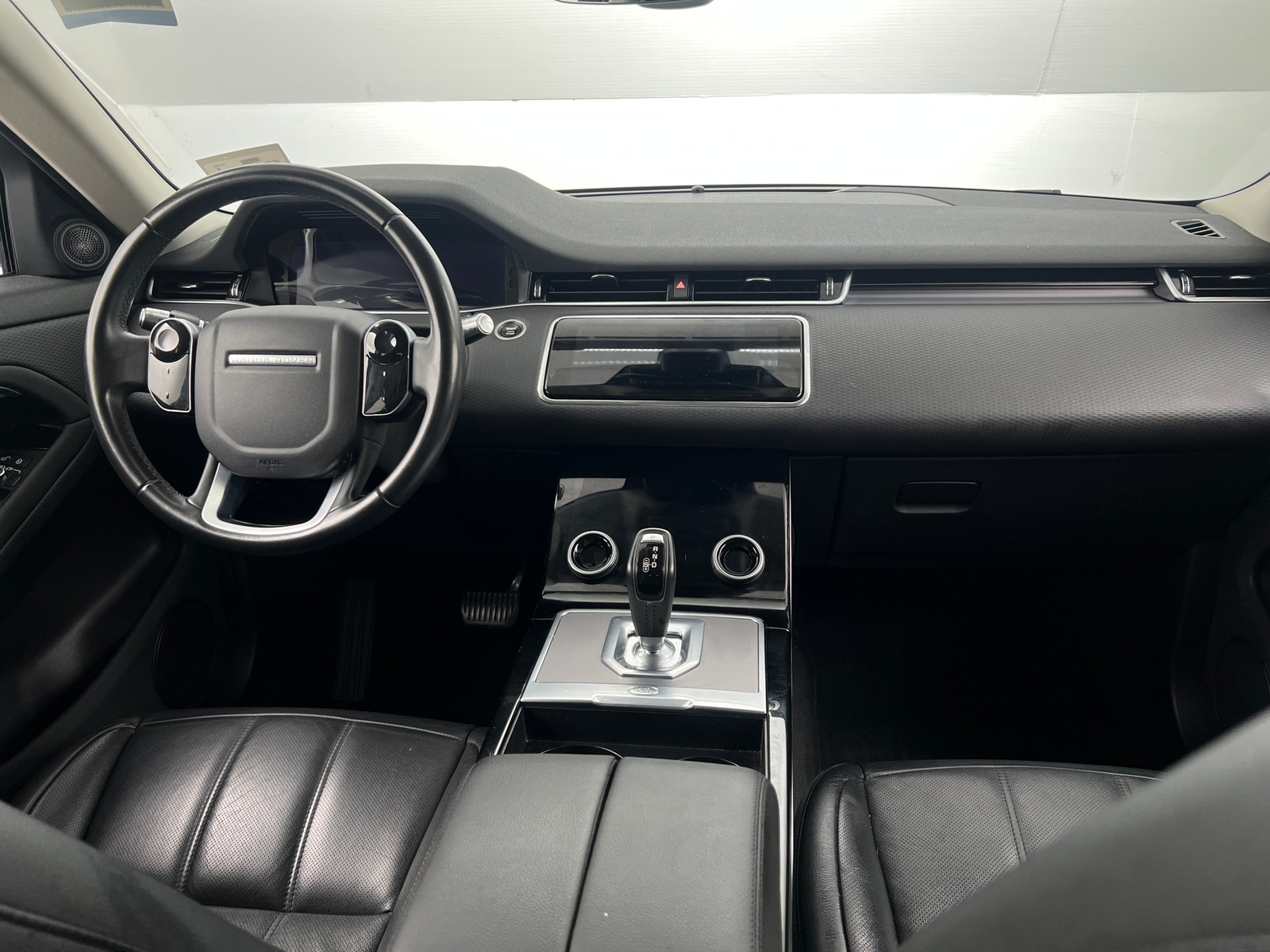 Thumbnail: 2020 Land Rover Range Rover Evoque - 2