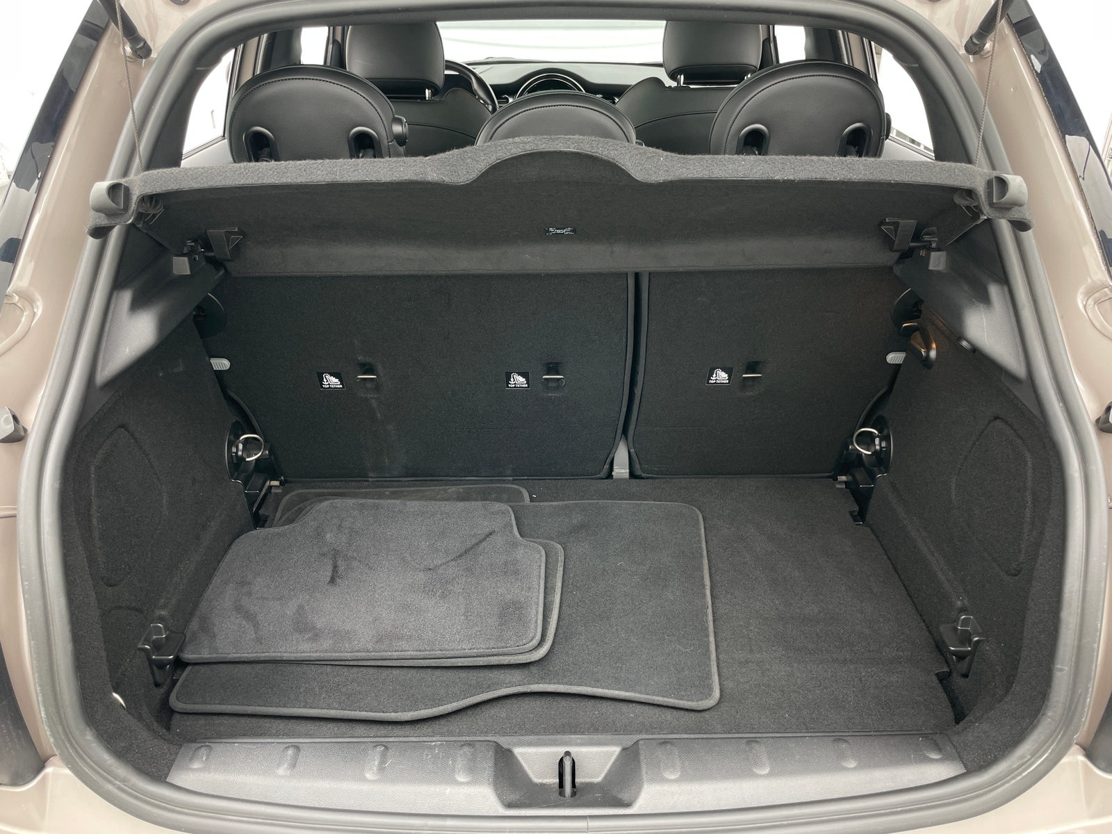 Thumbnail: 2022 MINI Cooper Hardtop - 6