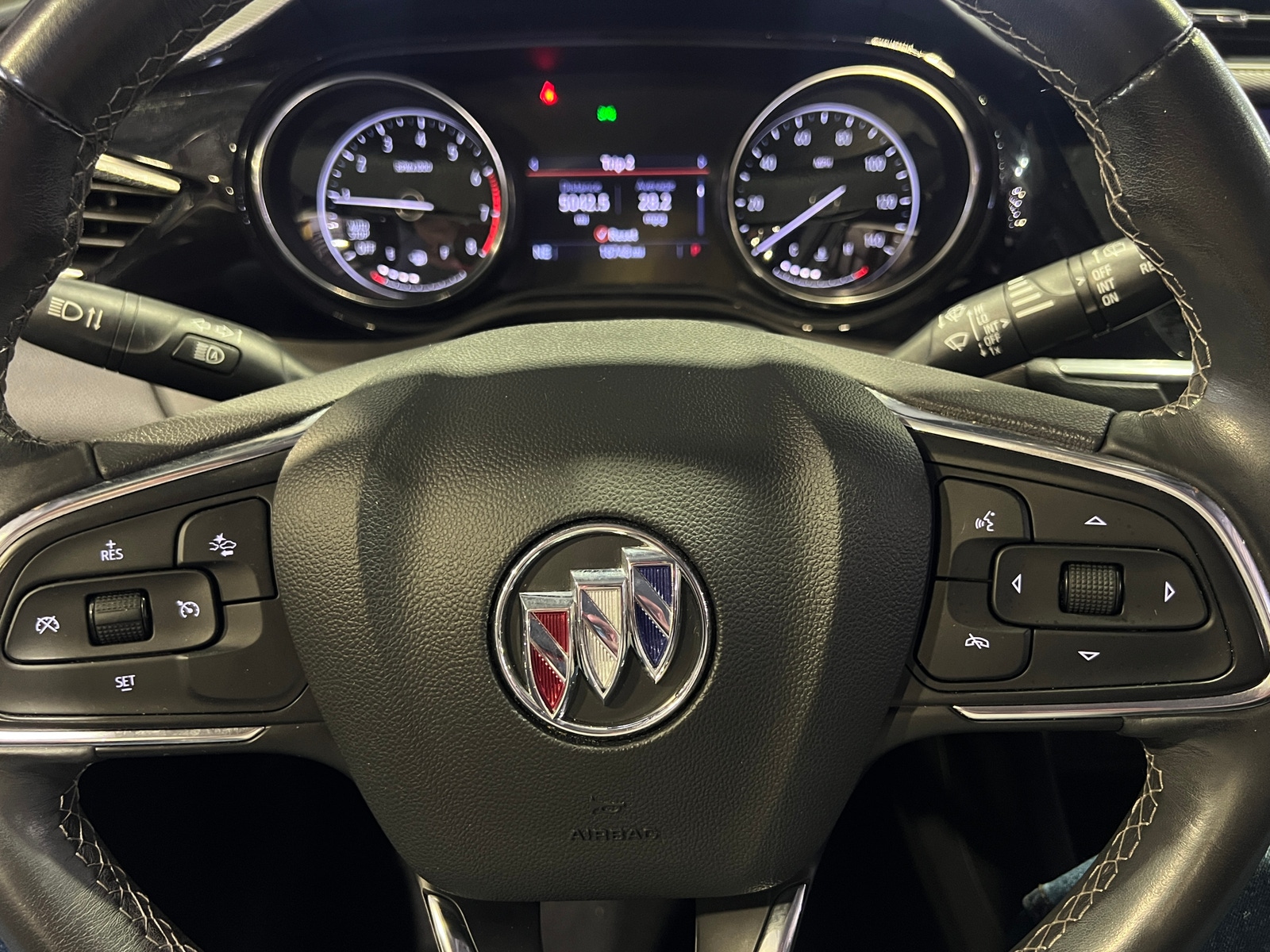 Thumbnail: 2020 Buick Encore GX - 4