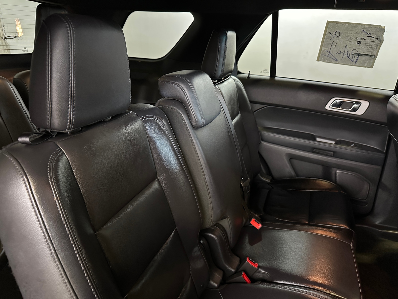 Thumbnail: 2015 Ford Explorer - 6