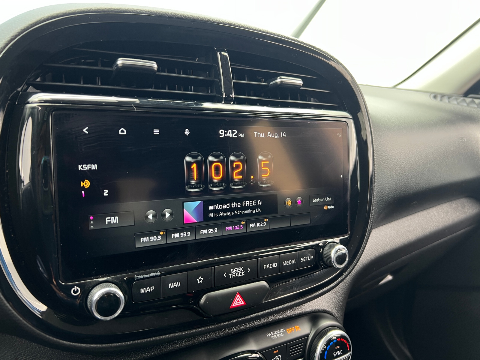 Thumbnail: 2023 Kia Soul - 4