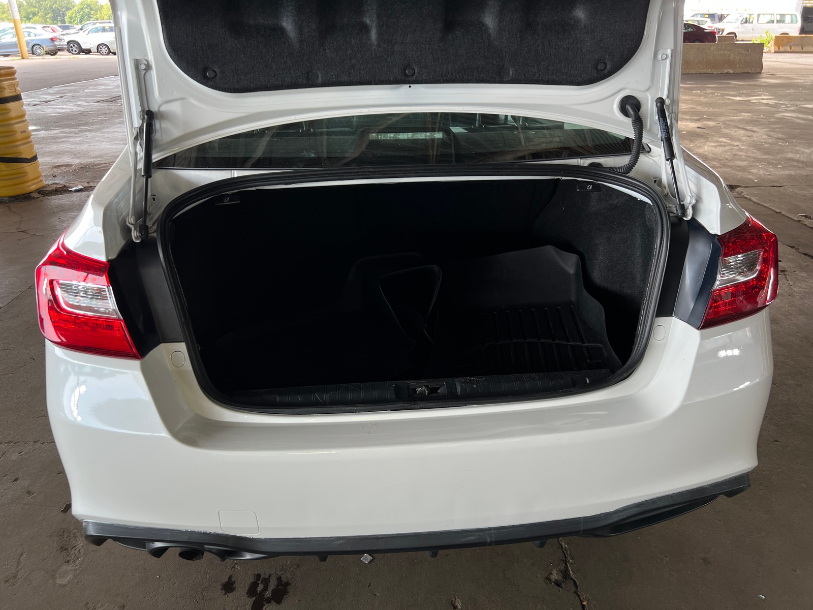 Thumbnail: 2019 Subaru Legacy - 7