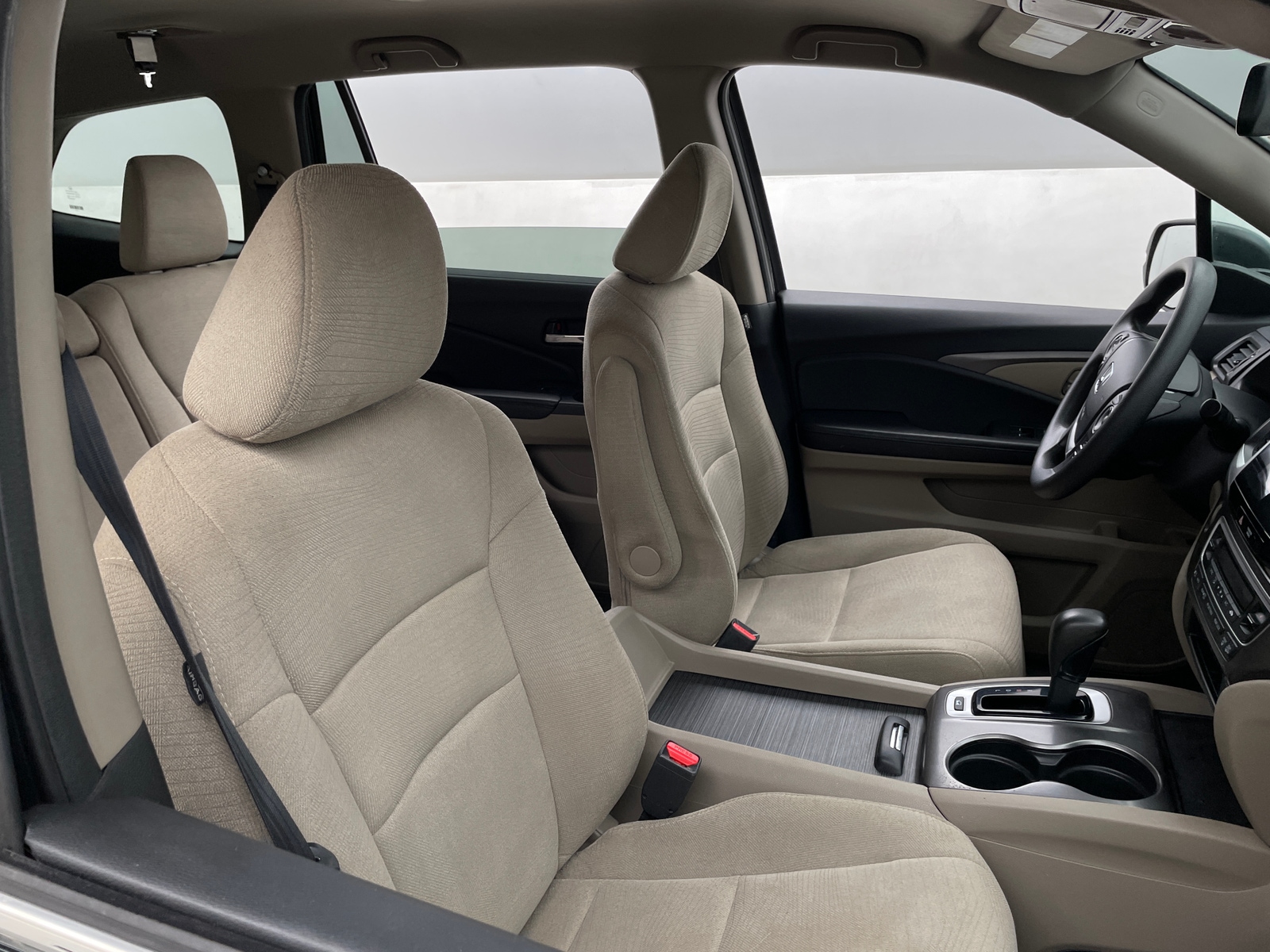 Thumbnail: 2016 Honda Pilot - 2