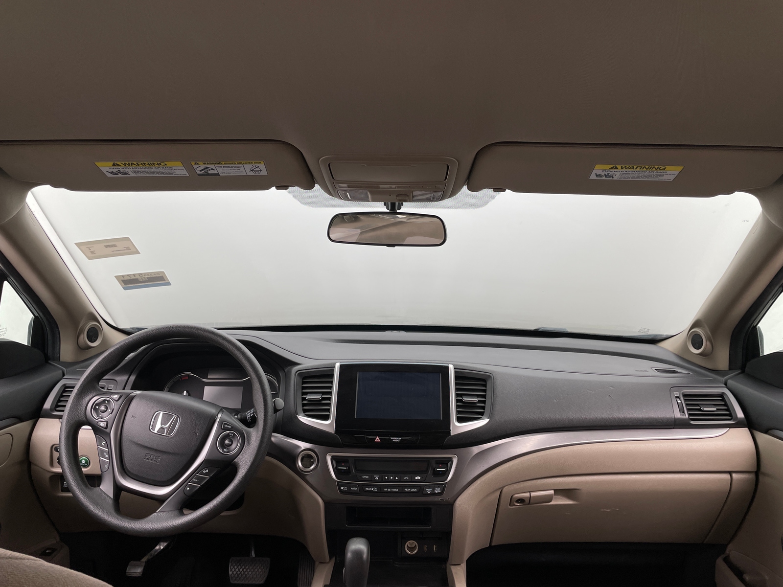 Thumbnail: 2016 Honda Pilot - 3