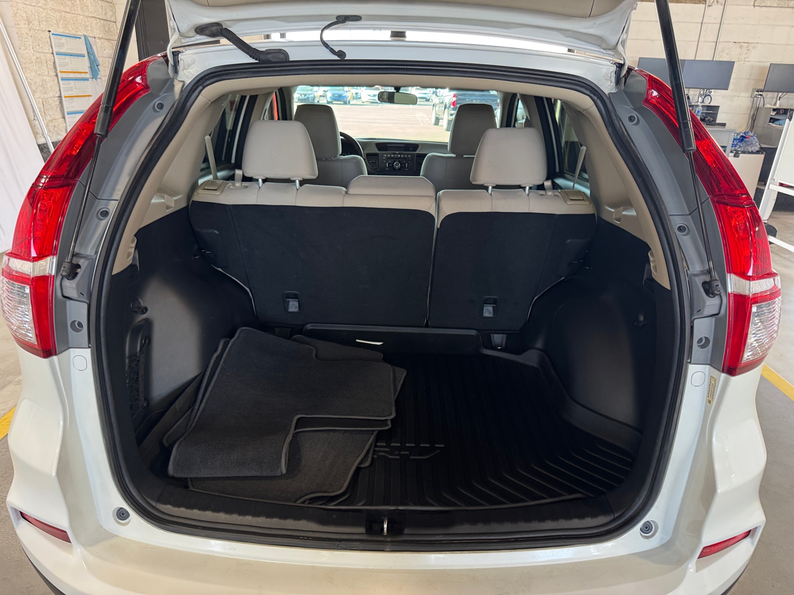 Thumbnail: 2015 Honda CR-V - 7