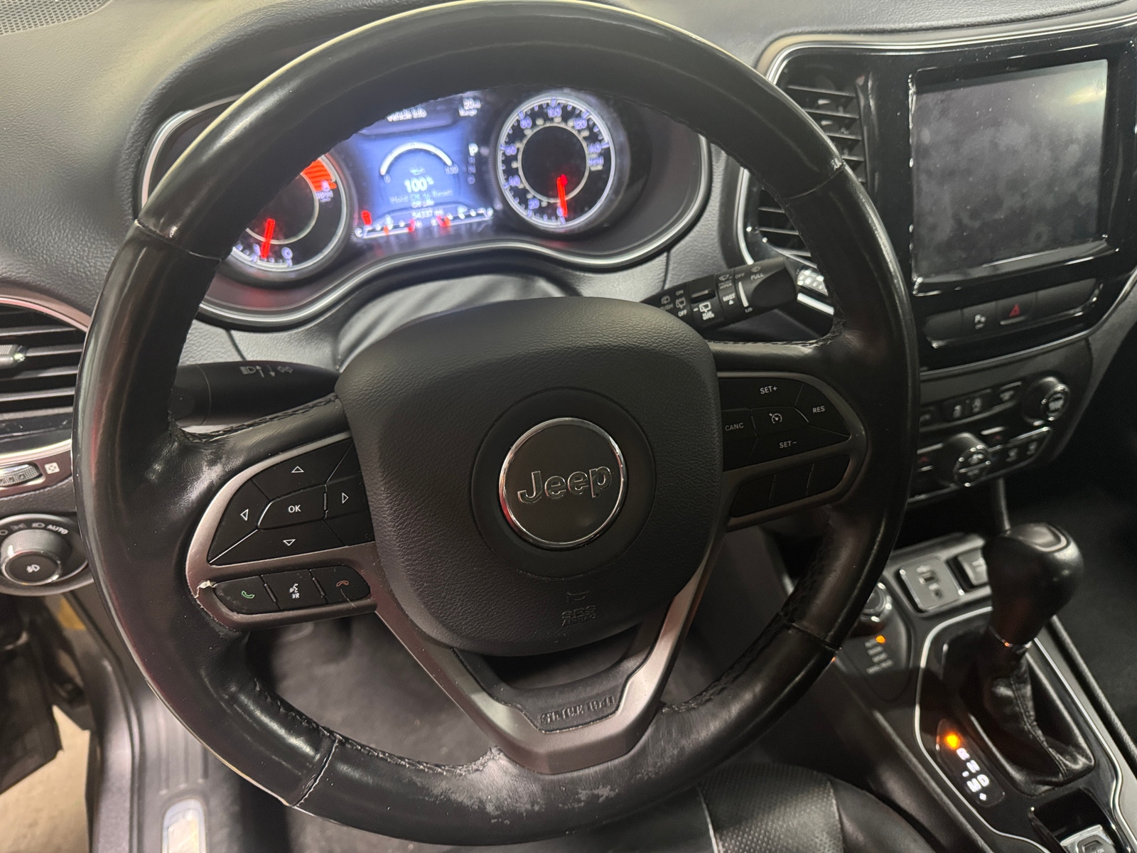 Thumbnail: 2019 Jeep Cherokee - 4