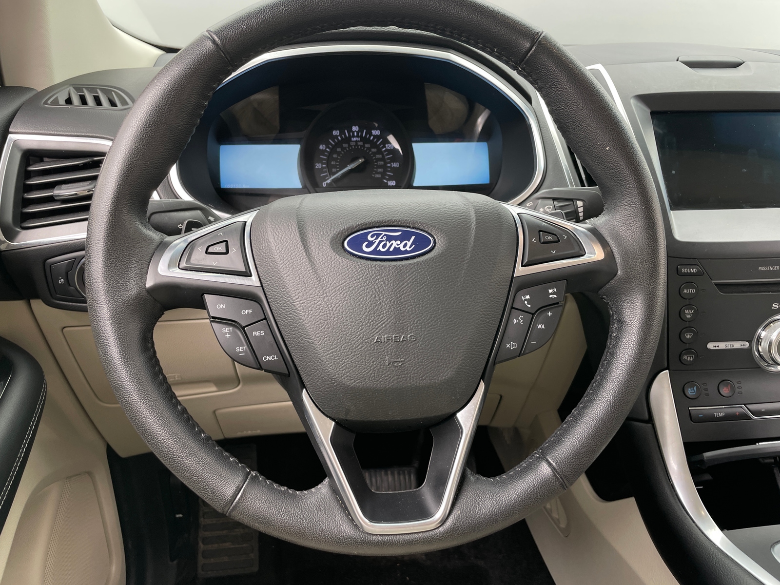 Thumbnail: 2018 Ford Edge - 4