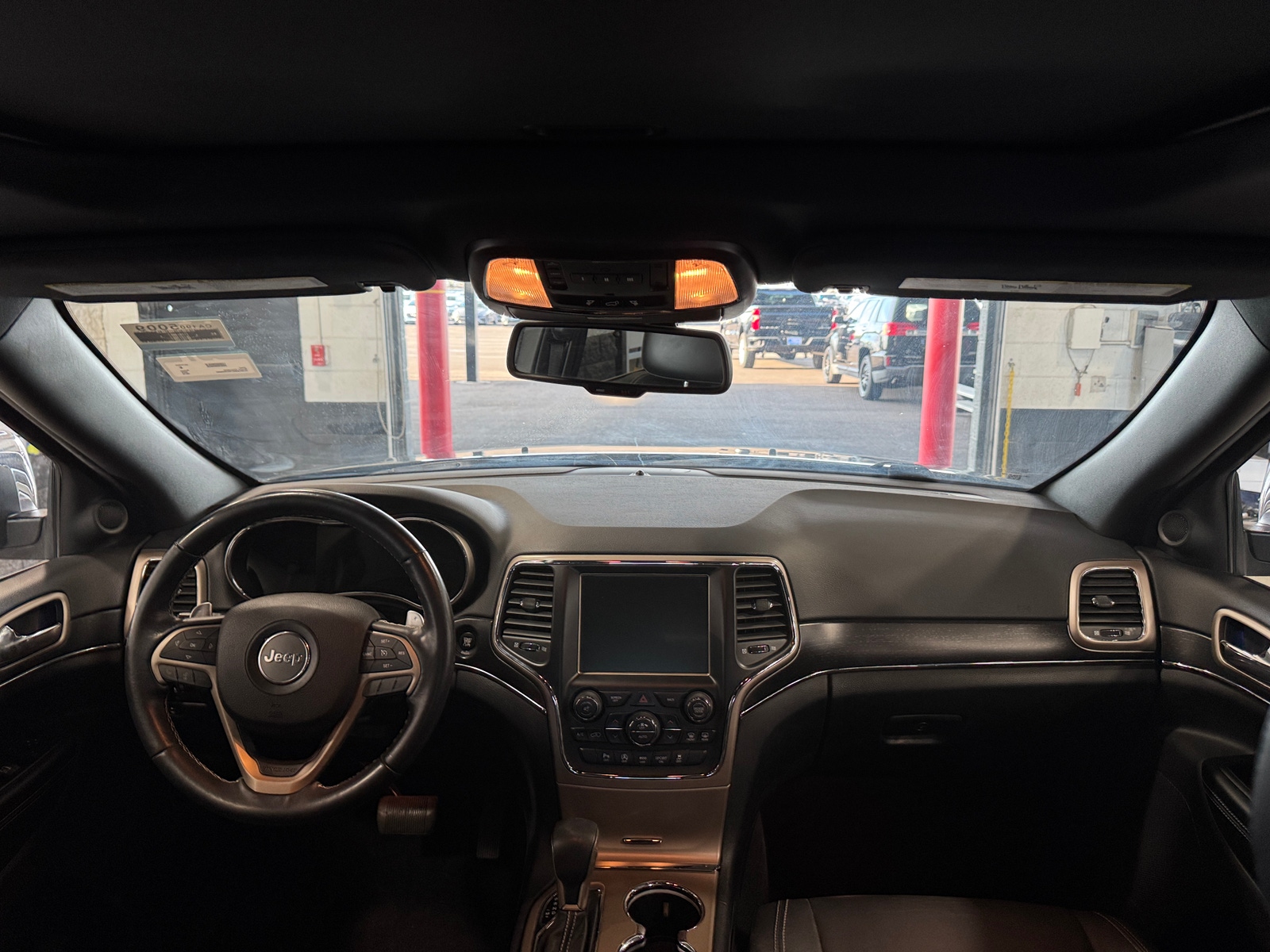 Thumbnail: 2016 Jeep Grand Cherokee - 2