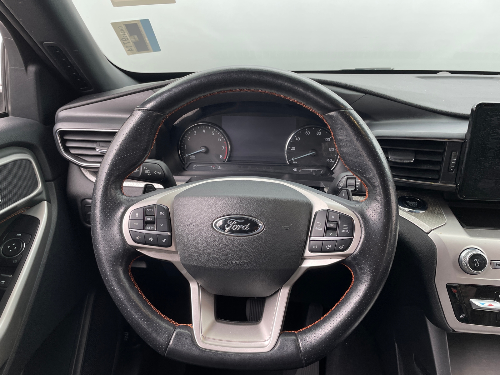 Thumbnail: 2022 Ford Explorer - 4