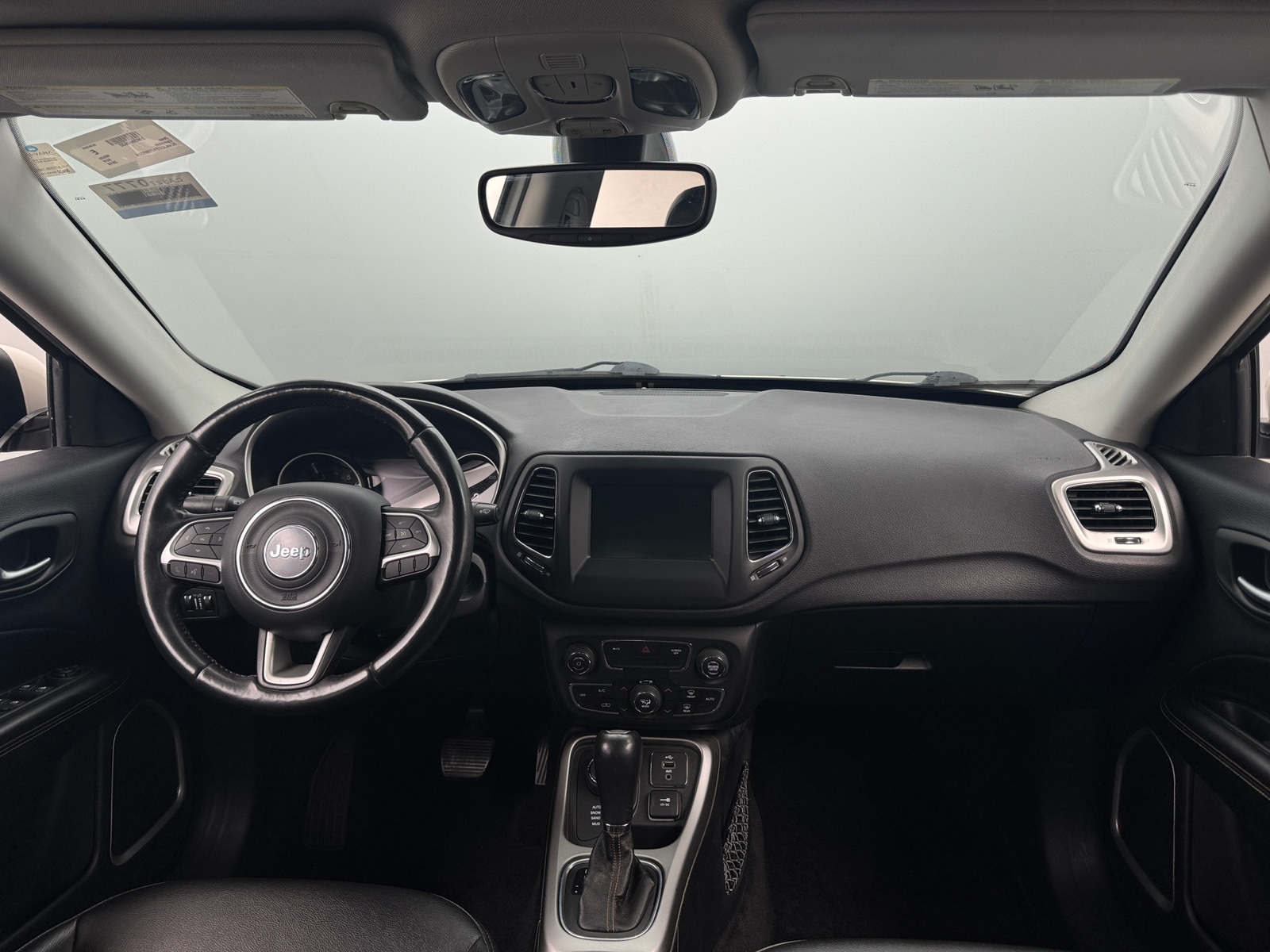 Thumbnail: 2018 Jeep Compass - 3