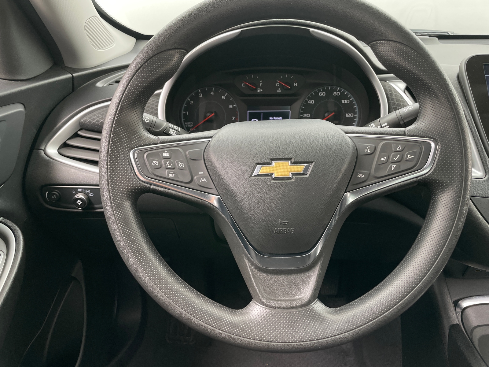 Thumbnail: 2024 Chevrolet Malibu - 5