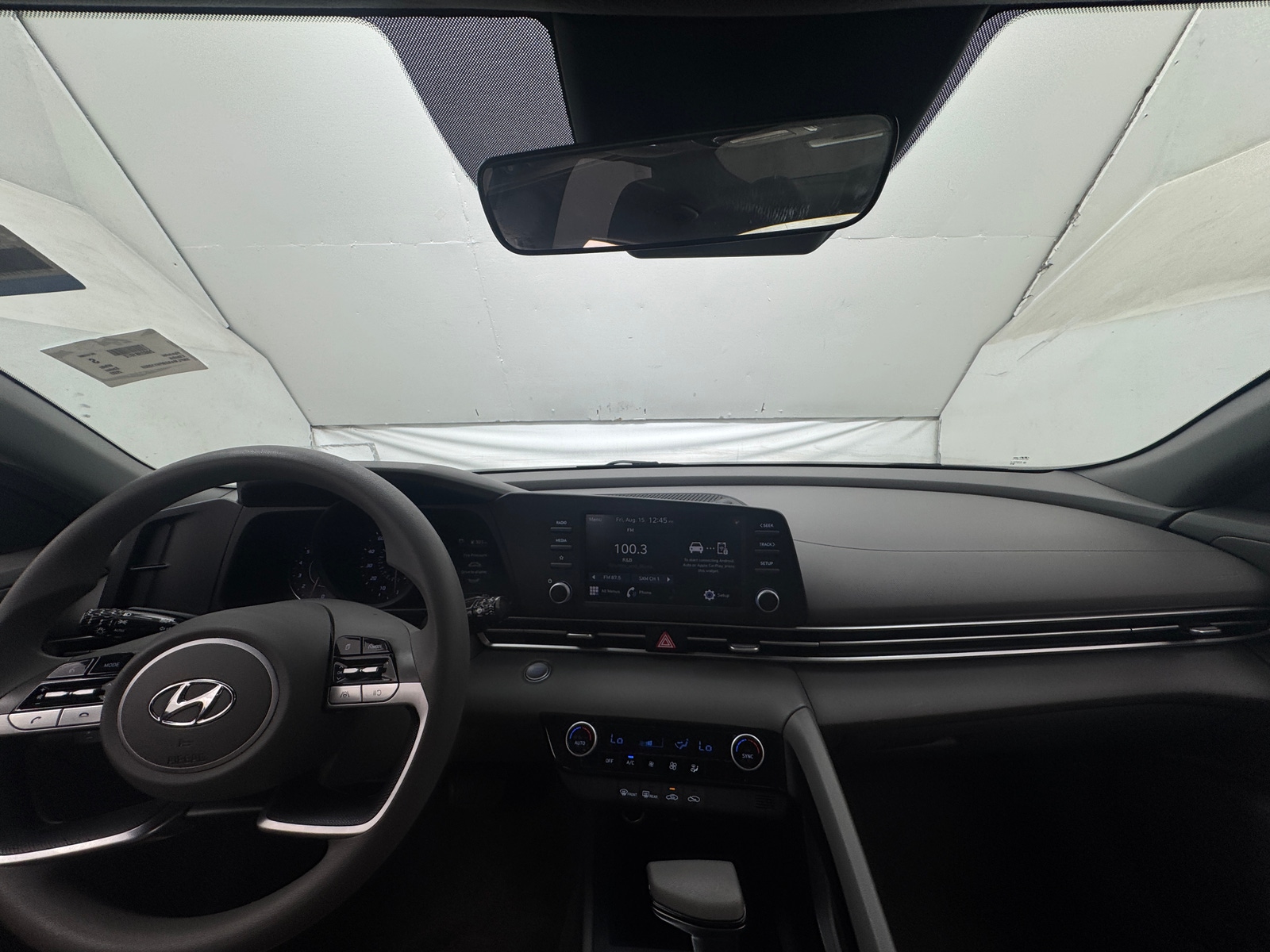 Thumbnail: 2023 Hyundai Elantra - 3