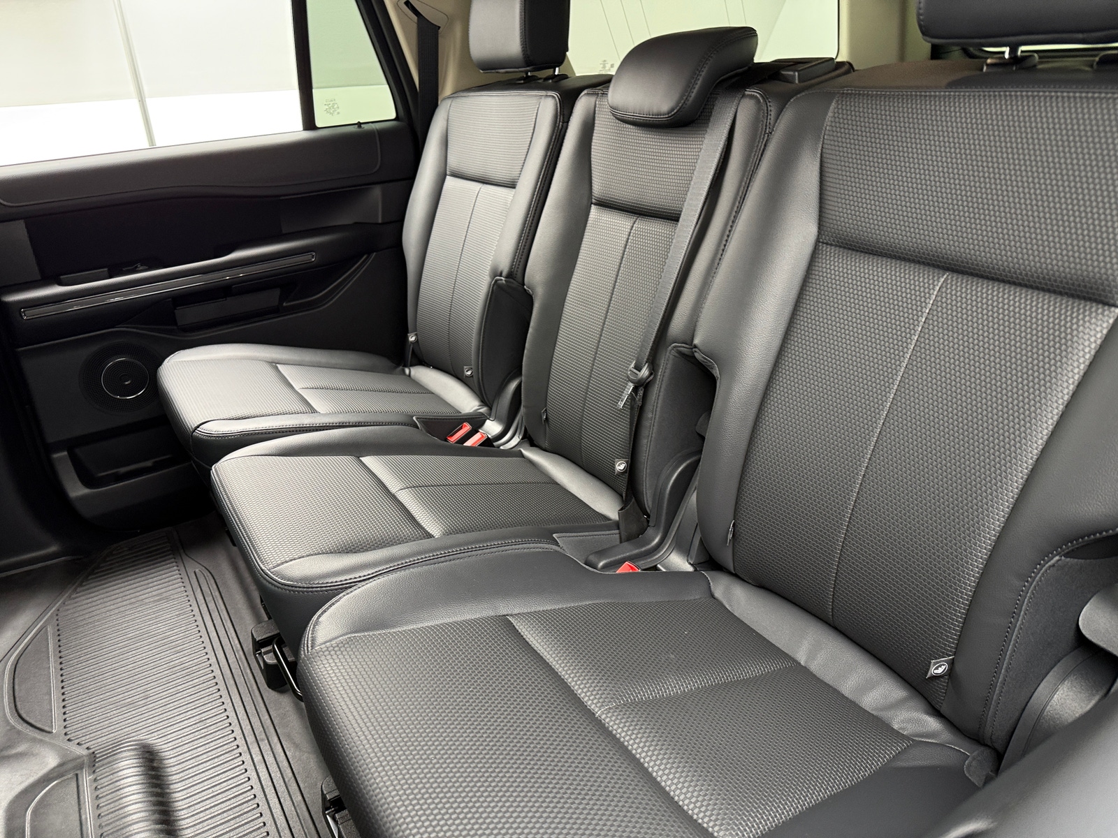 Thumbnail: 2023 Ford Expedition MAX - 6
