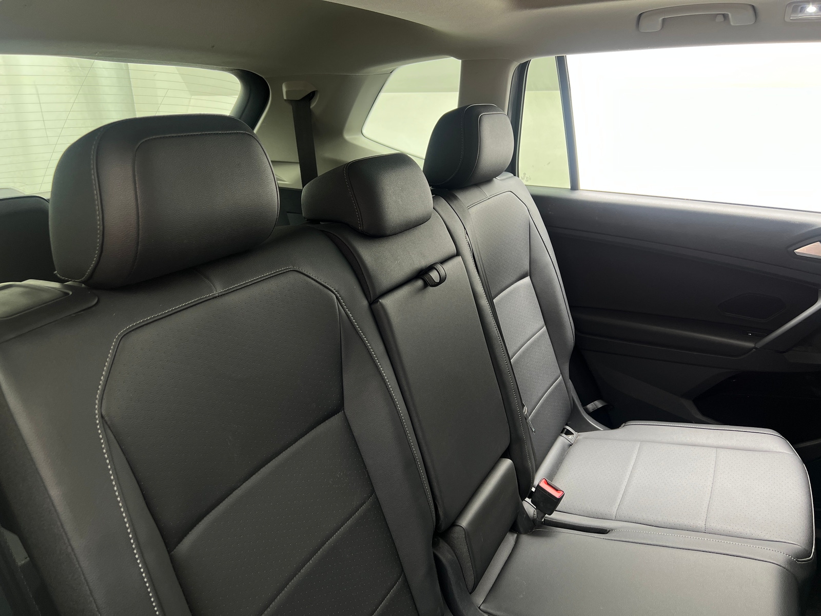 Thumbnail: 2019 Volkswagen Tiguan - 5