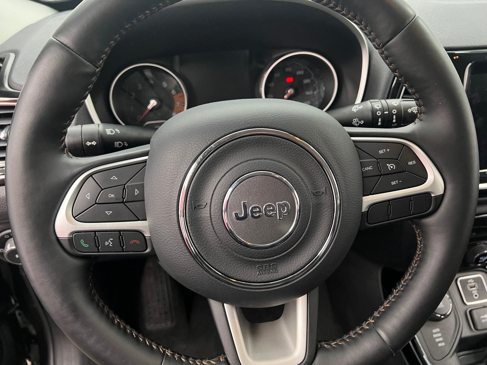 Thumbnail: 2018 Jeep Compass - 4