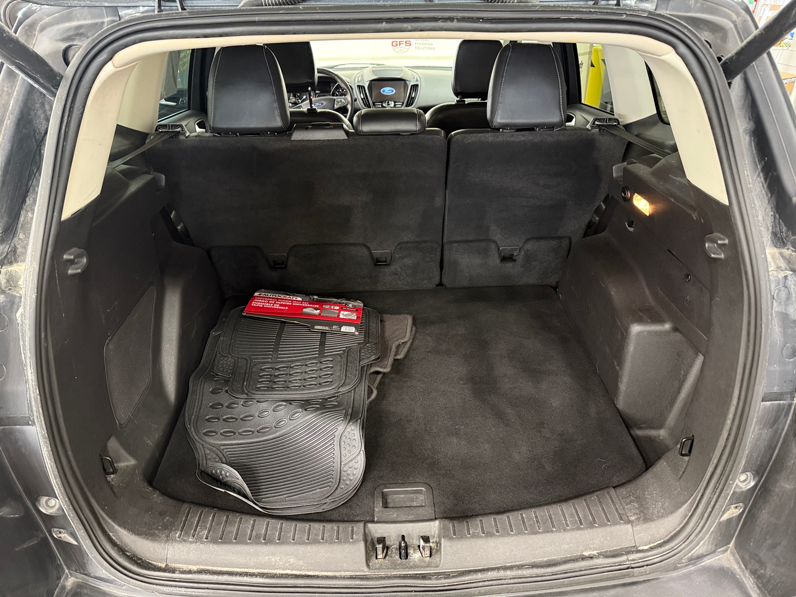 Thumbnail: 2019 Ford Escape - 6