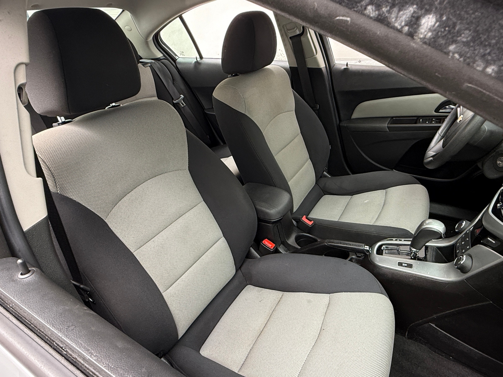 Thumbnail: 2016 Chevrolet Cruze - 2