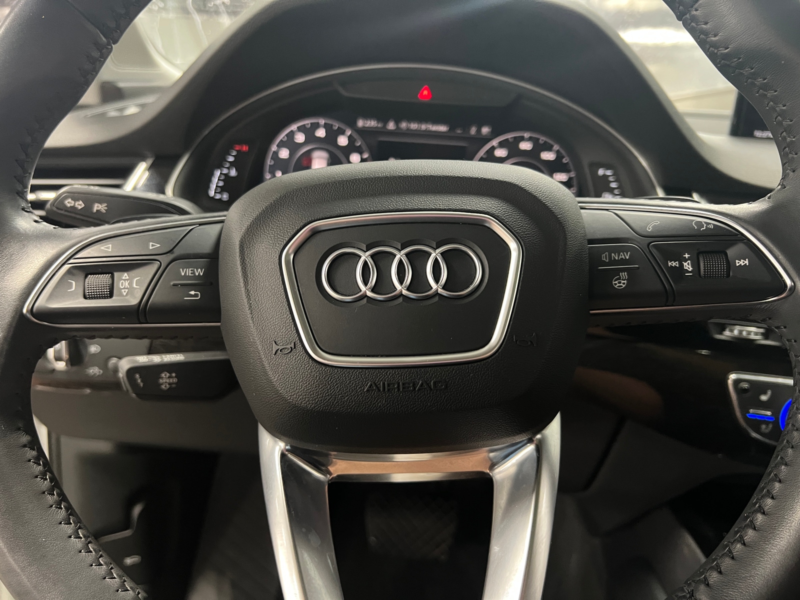 Thumbnail: 2019 Audi Q7 - 4