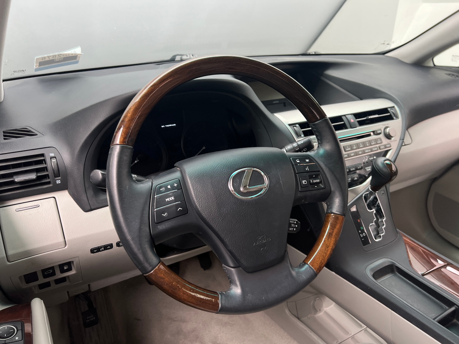 Thumbnail: 2011 Lexus RX - 4