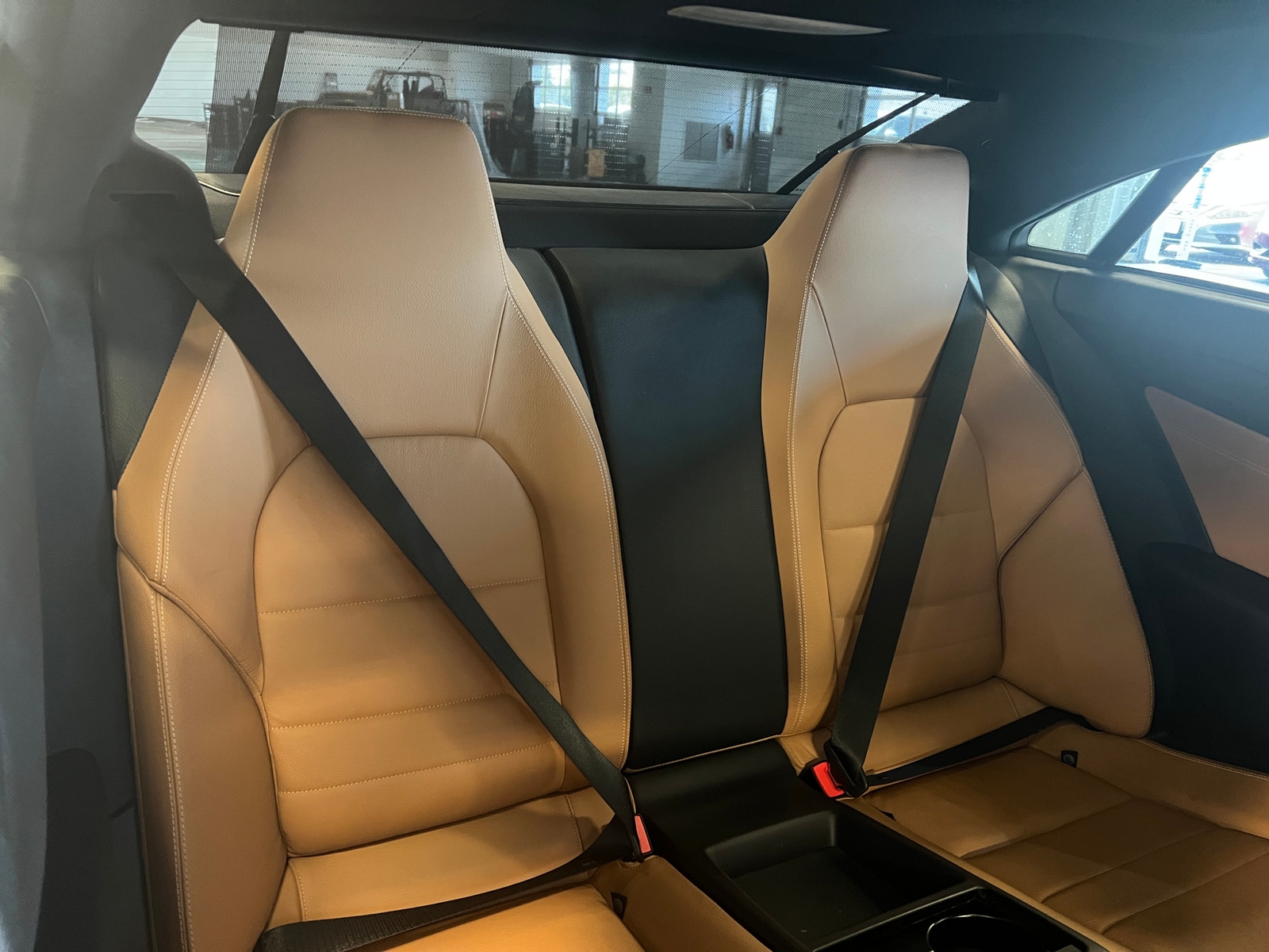 Thumbnail: 2016 Mercedes-Benz E-Class - 4