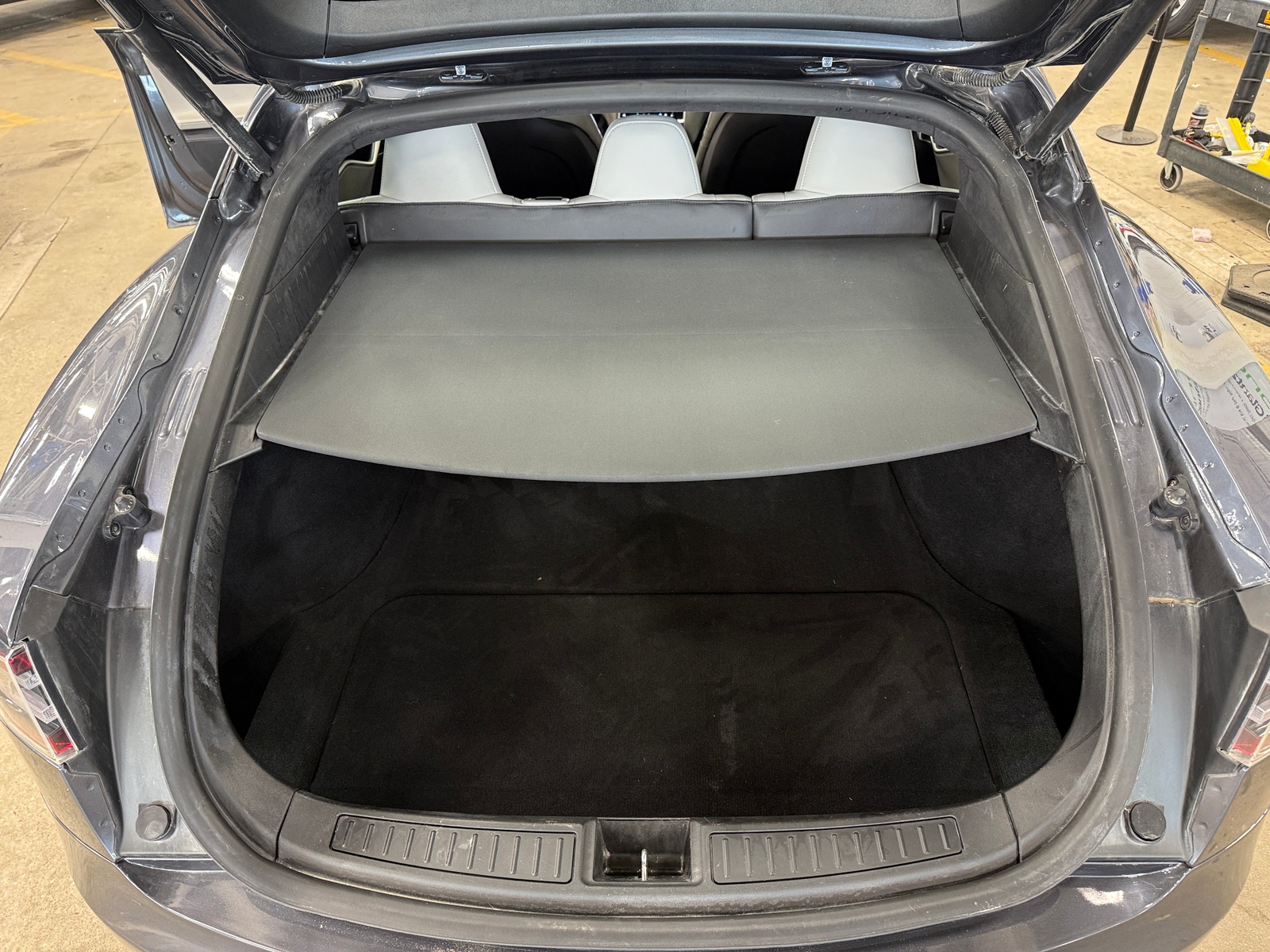 Thumbnail: 2016 Tesla Model S - 6