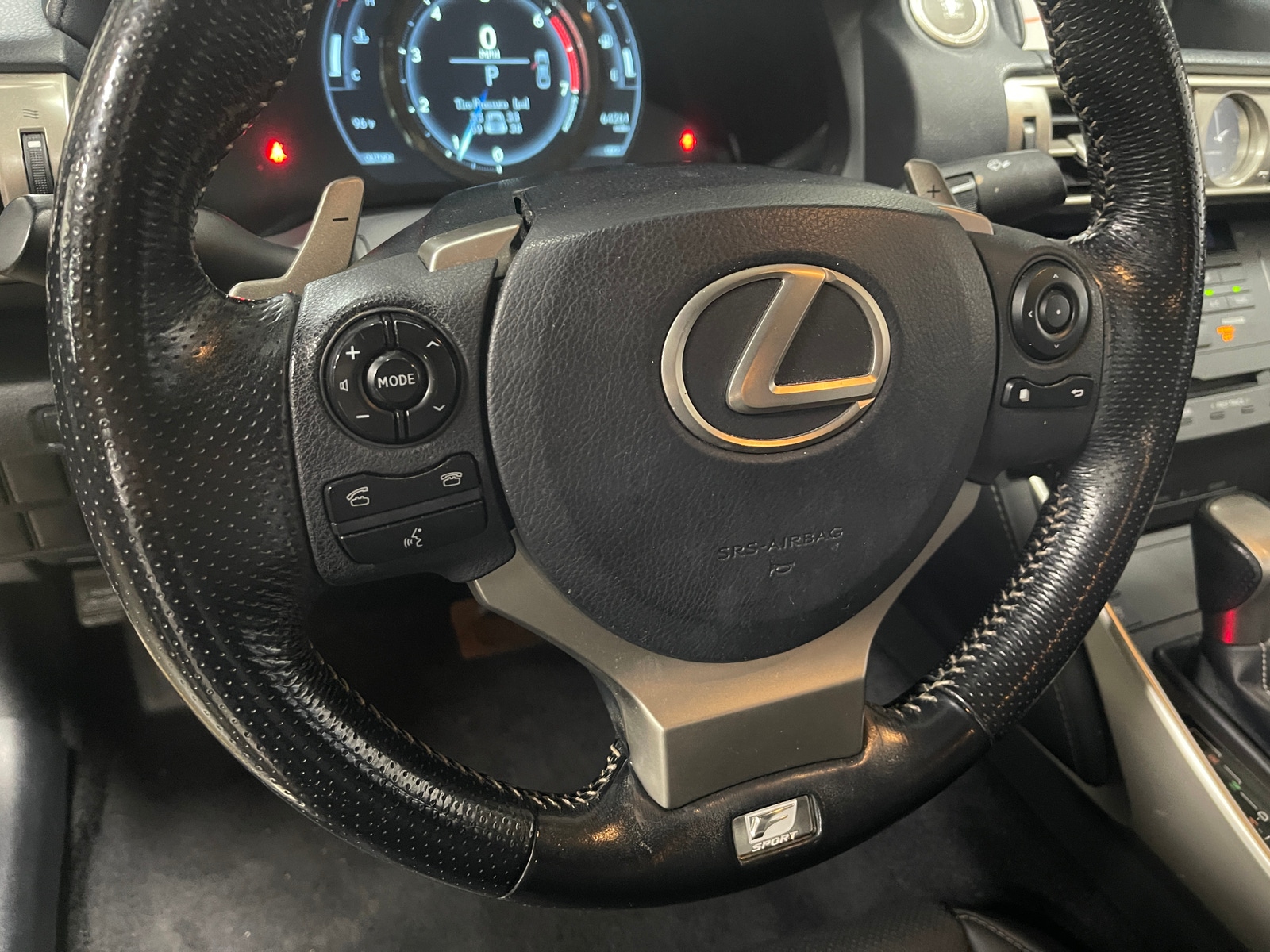 Thumbnail: 2016 Lexus IS - 4
