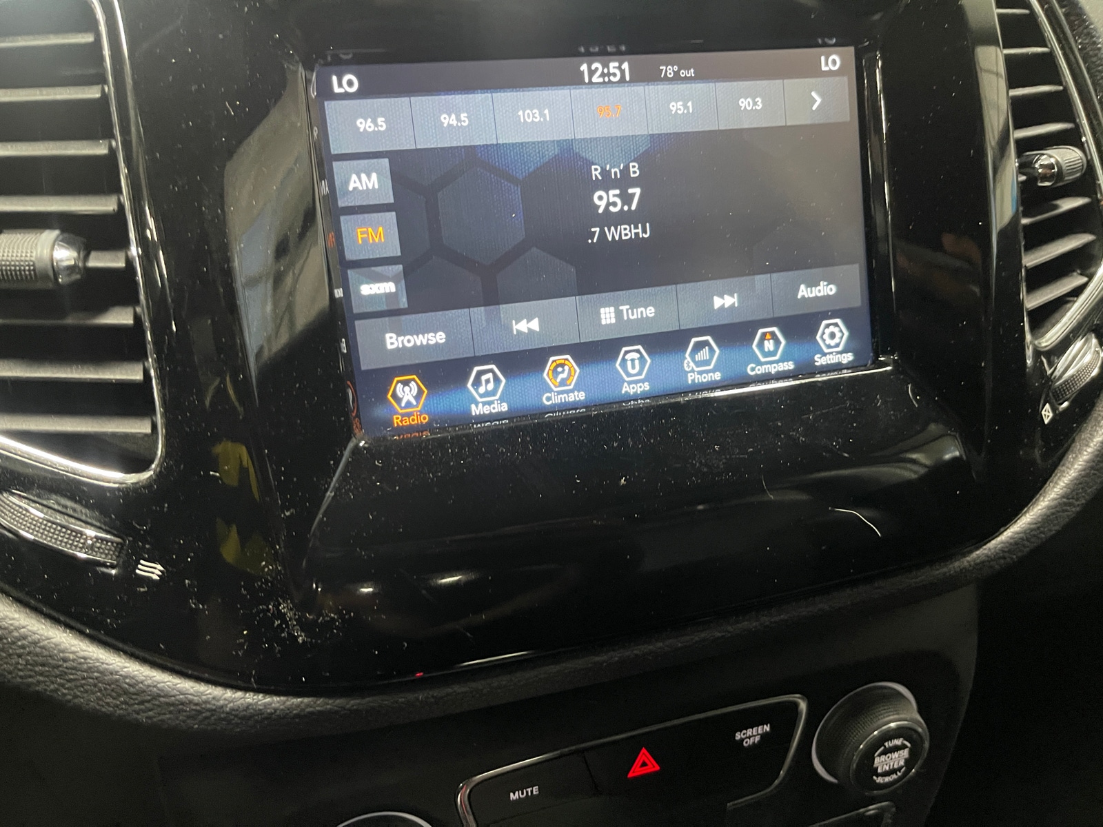 Thumbnail: 2018 Jeep Compass - 4