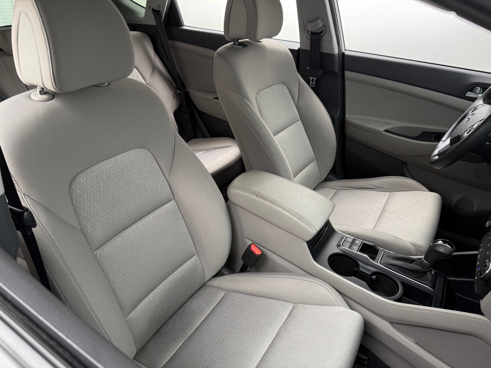 Thumbnail: 2016 Hyundai Tucson - 2