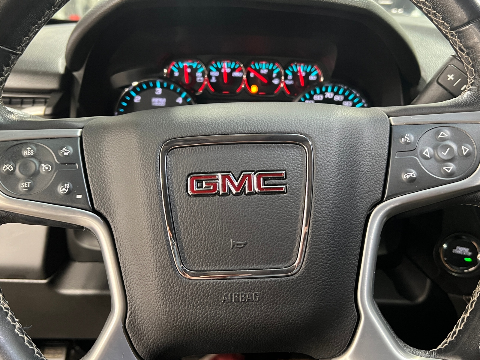 Thumbnail: 2020 GMC Yukon - 4