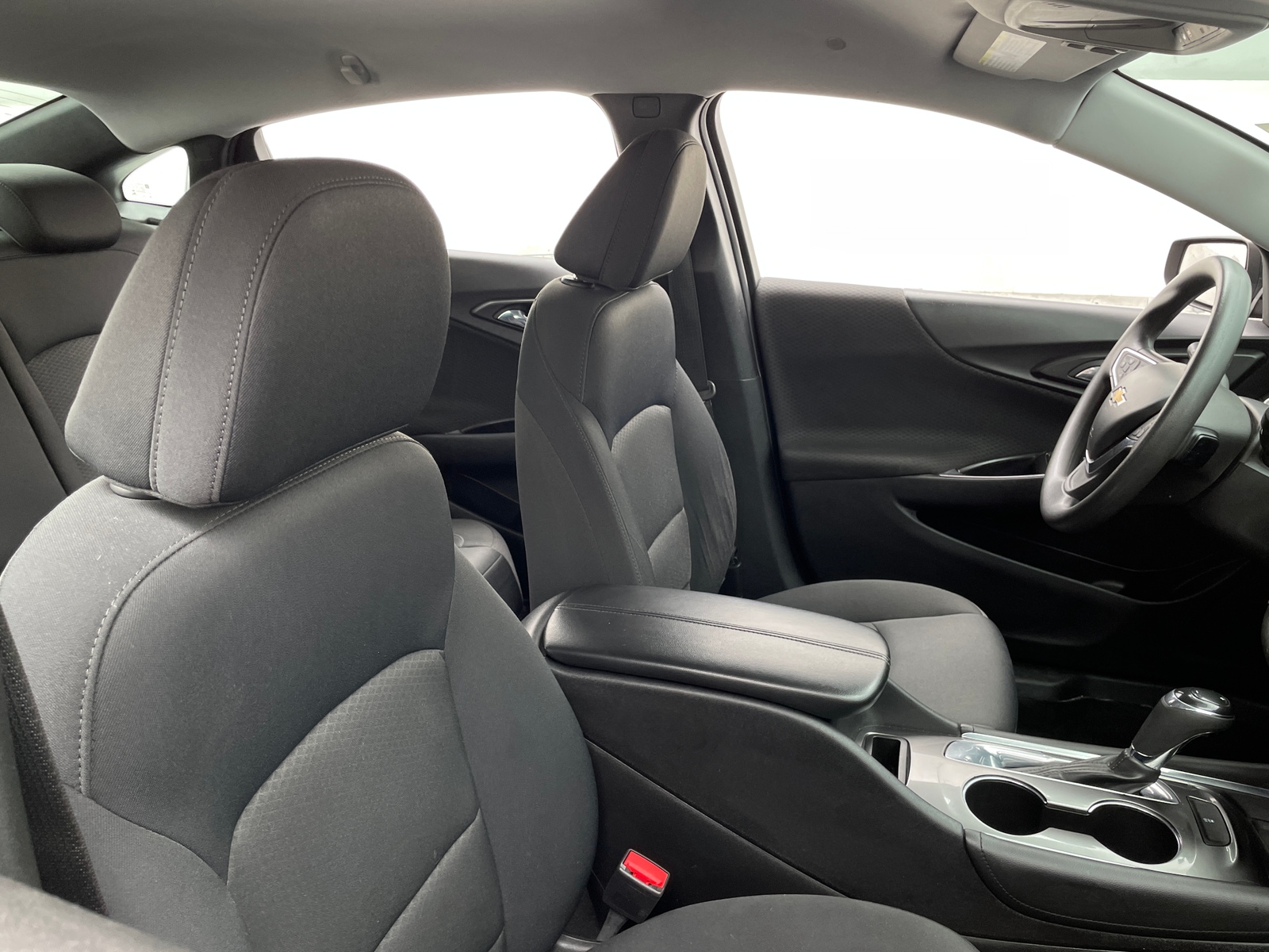 Thumbnail: 2016 Chevrolet Malibu - 2
