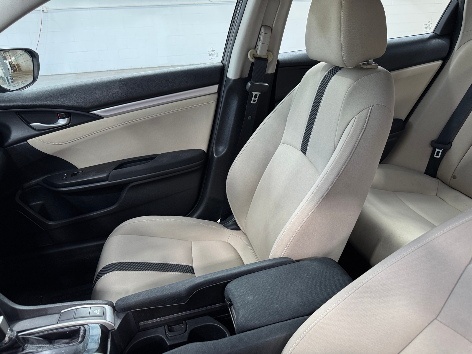 Thumbnail: 2016 Honda Civic - 2