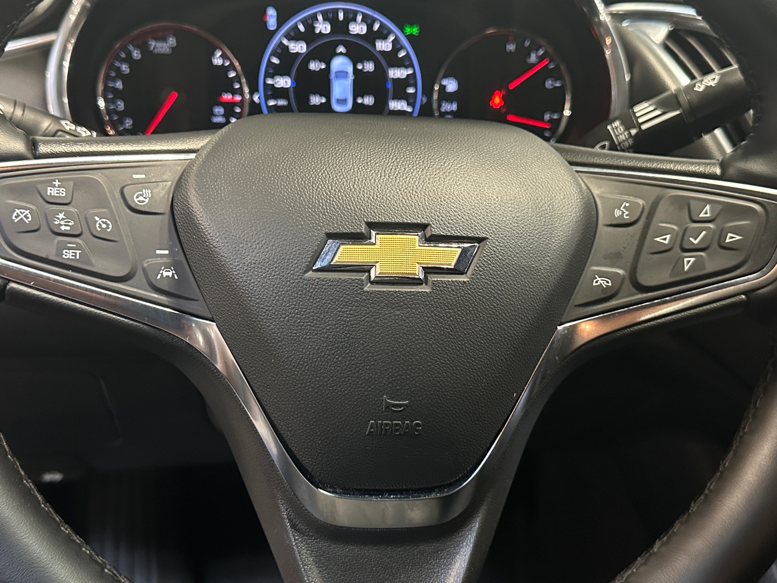 Thumbnail: 2024 Chevrolet Malibu - 4
