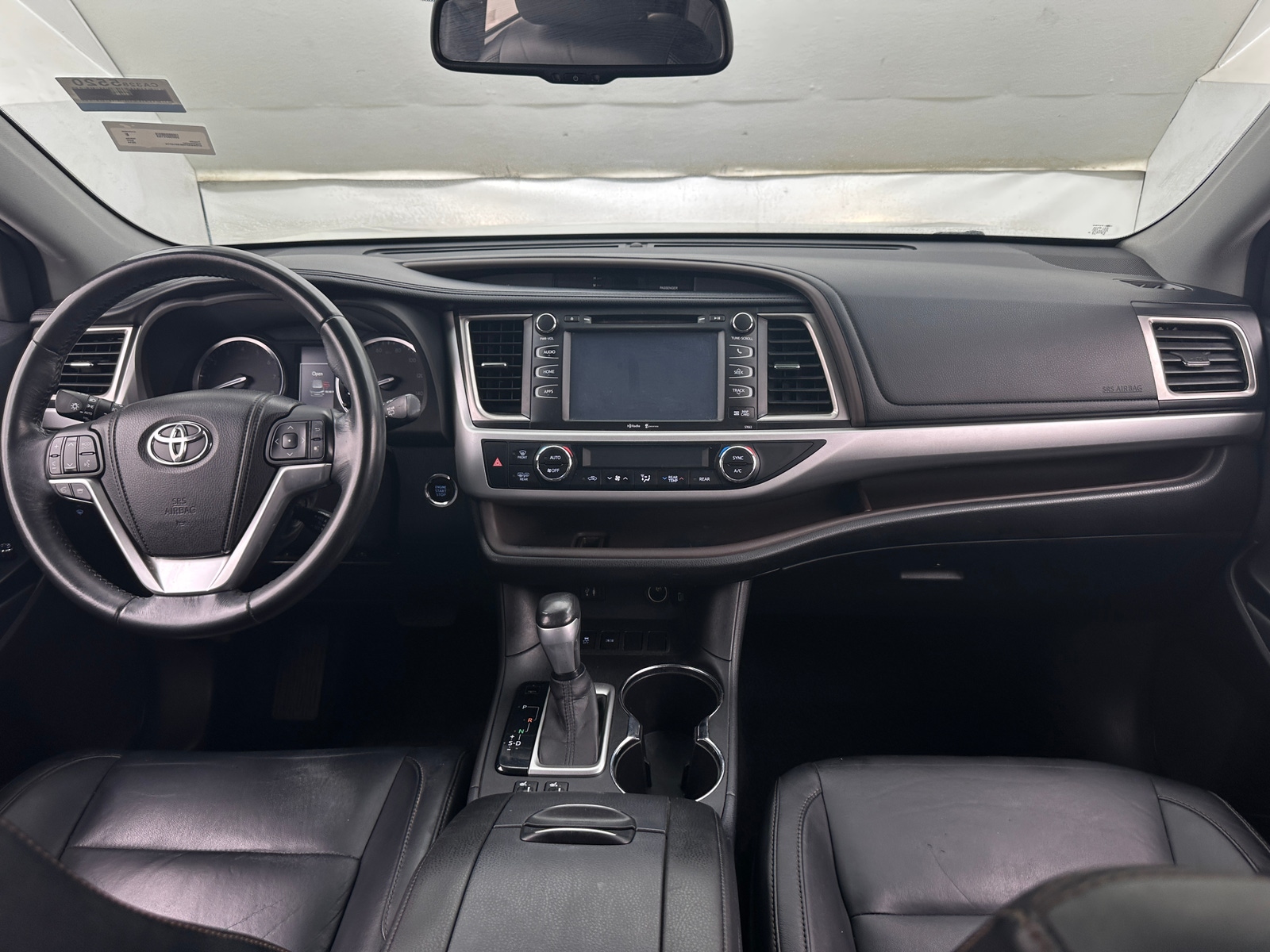 Thumbnail: 2014 Toyota Highlander - 2