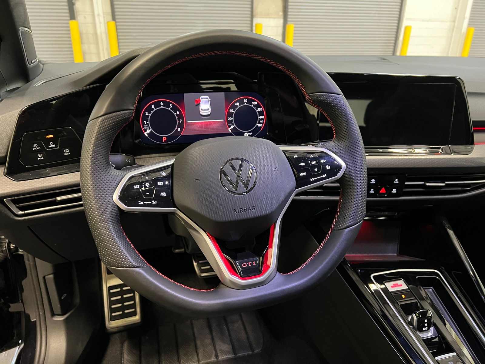 Thumbnail: 2023 Volkswagen Golf - 4