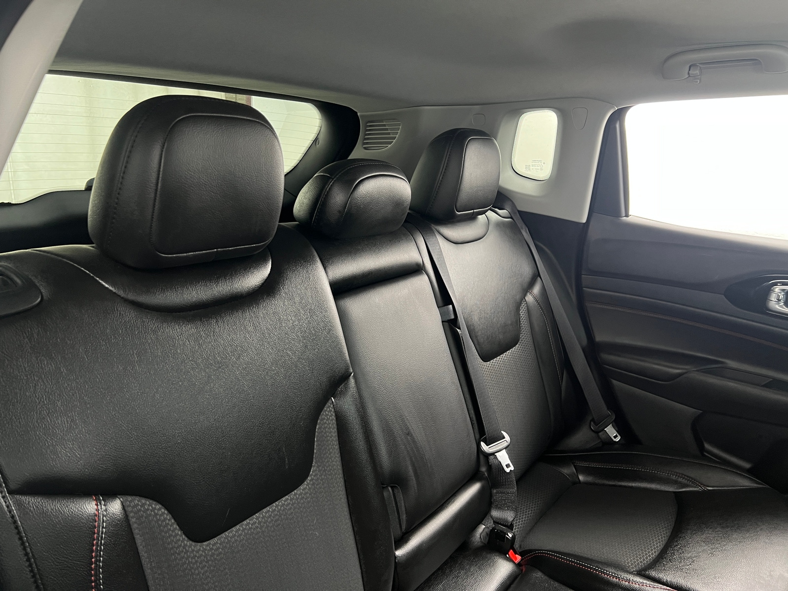 Thumbnail: 2022 Jeep Compass - 6