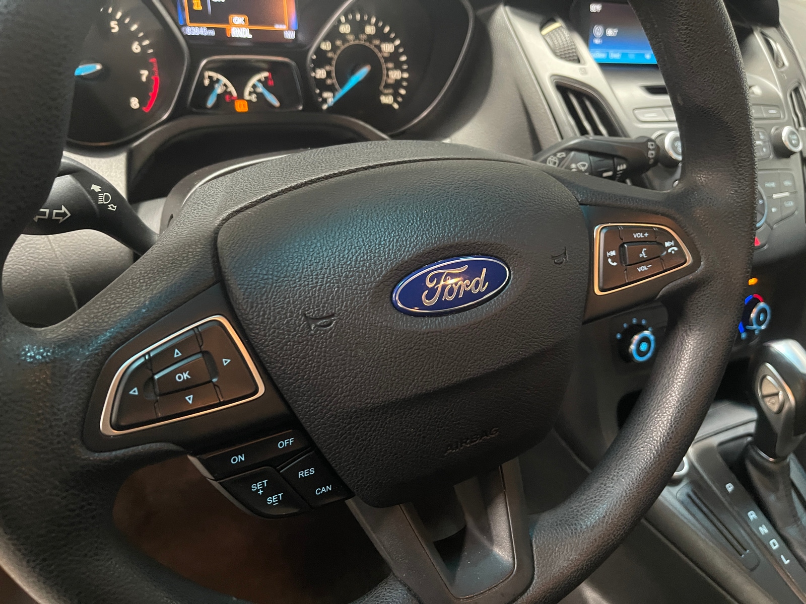Thumbnail: 2015 Ford Focus - 5