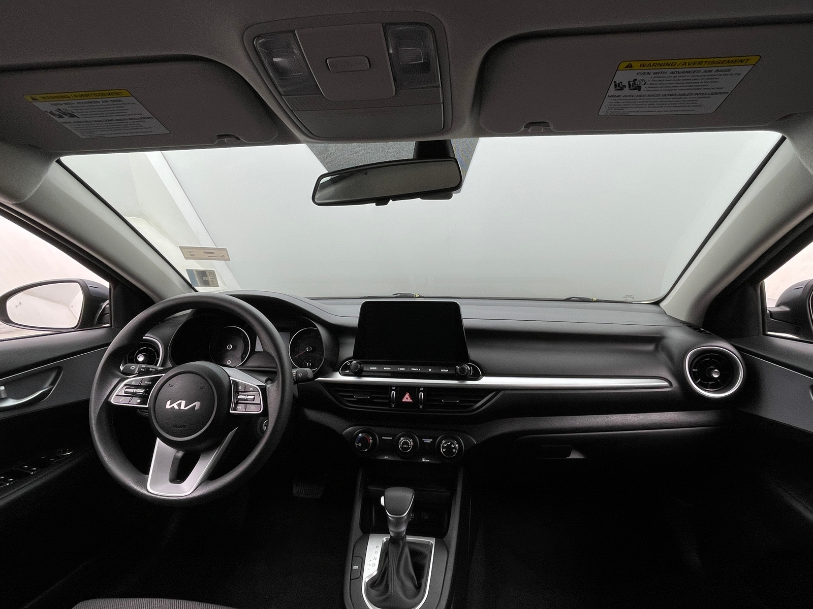 Thumbnail: 2024 Kia Forte - 3