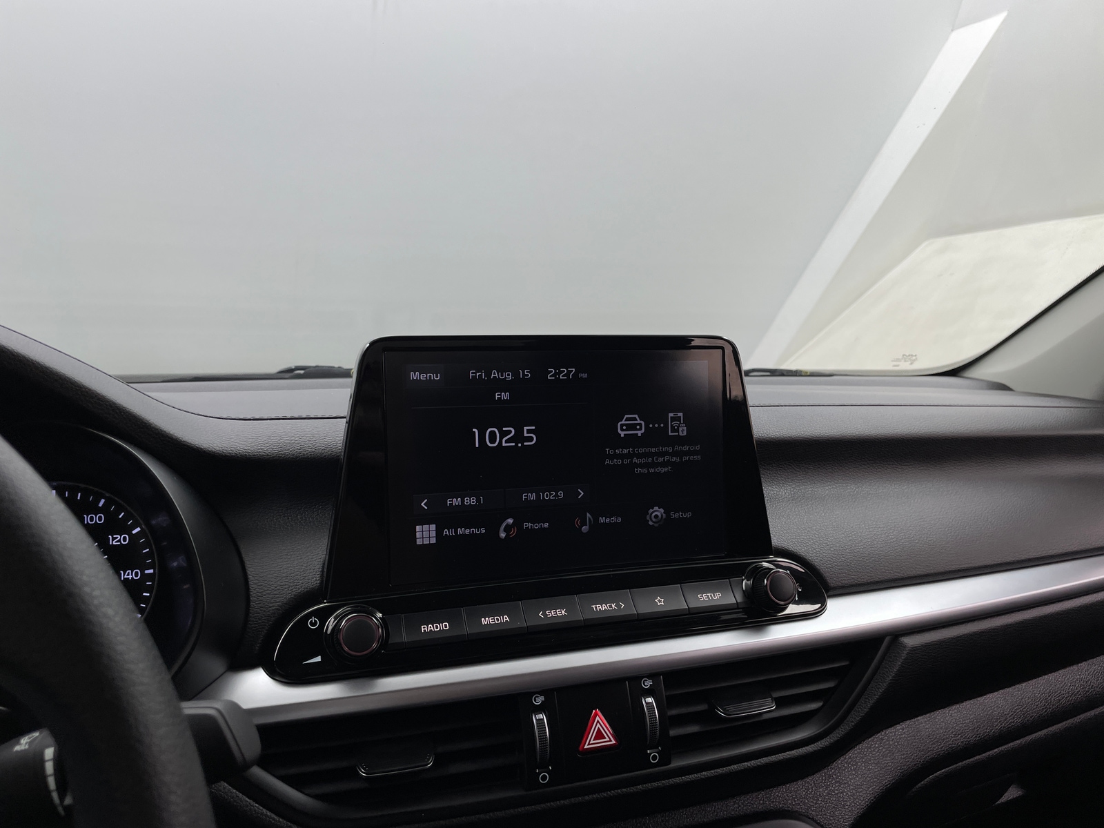 Thumbnail: 2024 Kia Forte - 4
