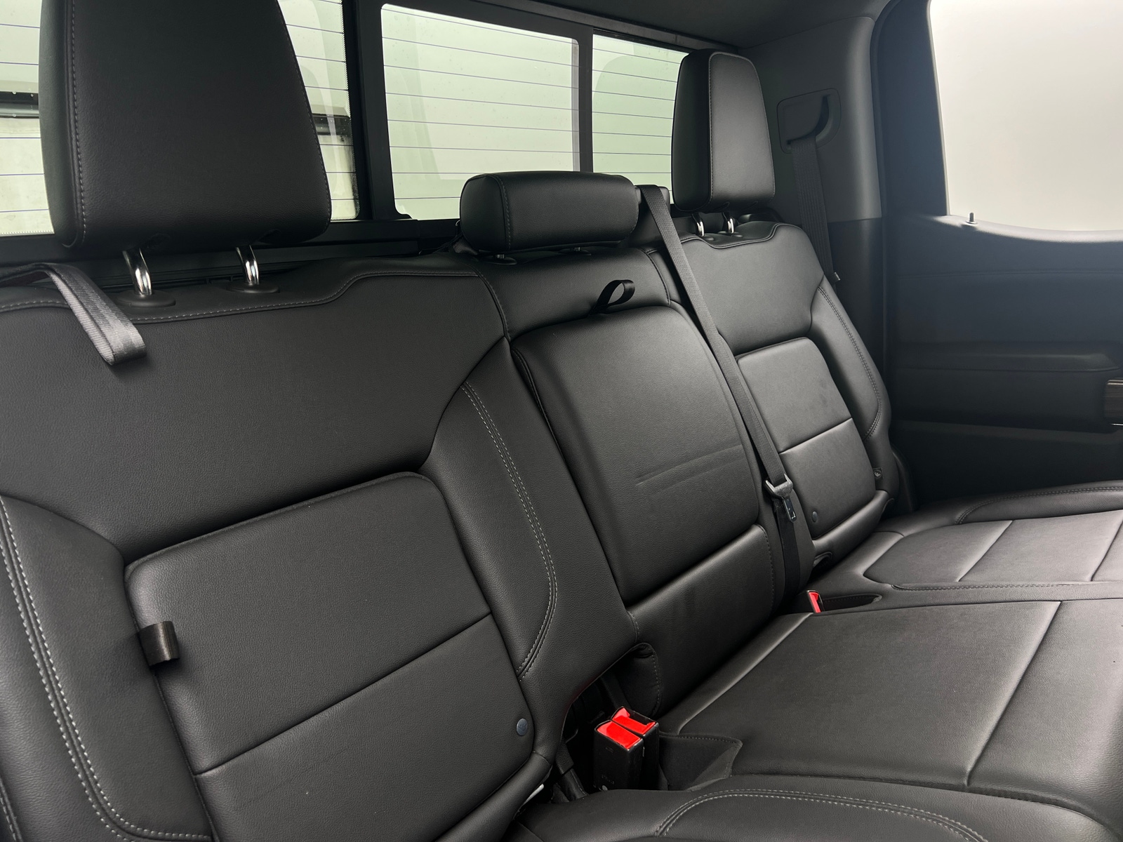 Thumbnail: 2019 Chevrolet Silverado 1500 - 6